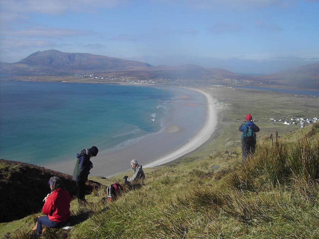 Katie'S Cottage Achill Sound Номер фото