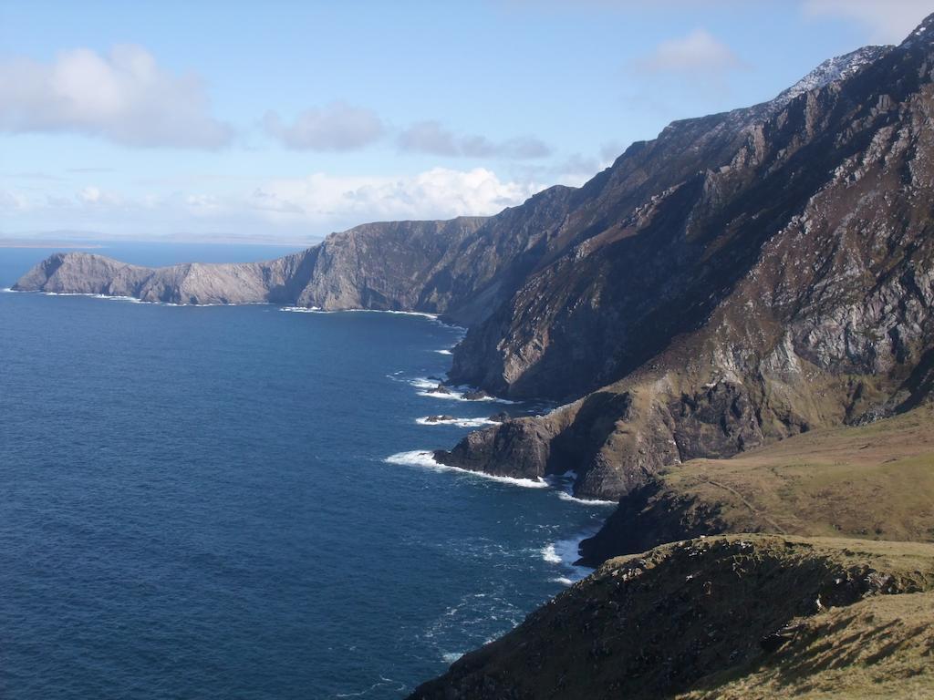 Katie'S Cottage Achill Sound Номер фото